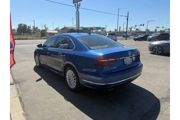 $12995 : 2017 Passat 1.8T SE image 5