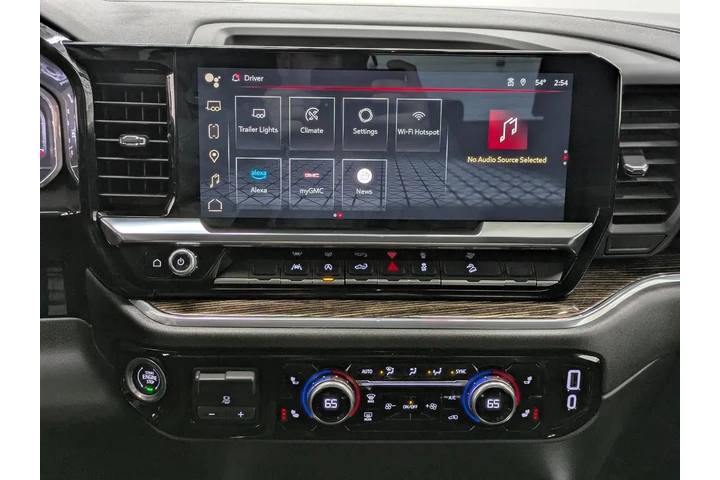 $45990 : Pre-Owned 2024 Sierra 1500 El image 8