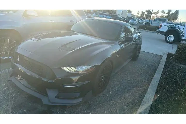 $29950 : Ford Mustang 2019 GT Premium image 1