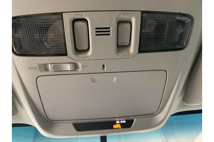 $12989 : Subaru Legacy 2015 AWD 2.5i image 8