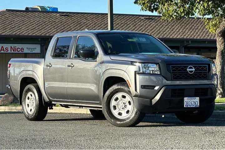 $28425 : Nissan Frontier 2022 4x2 S 4 image 2