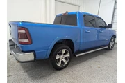 $31997 : Ram 1500 2021 4x2 Laramie 4d thumbnail