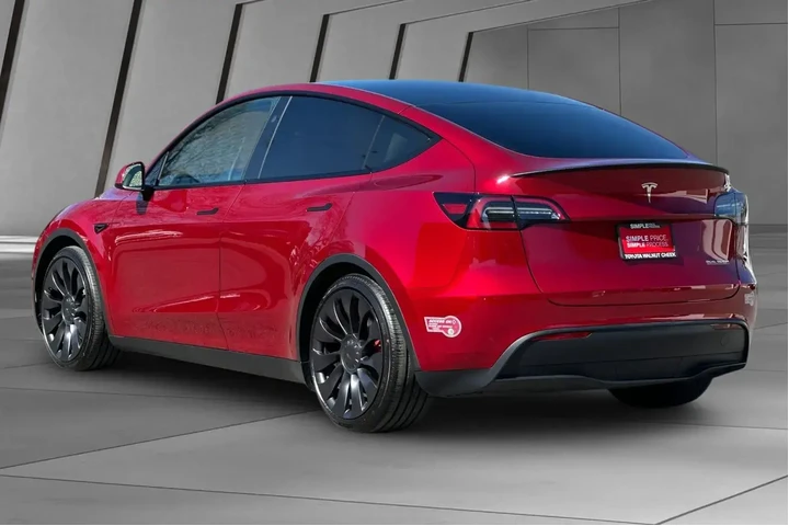 $39900 : Tesla Model Y 2024 AWD Perfo image 10