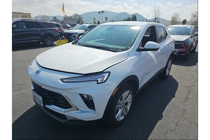 $23995 : Buick Encore GX 2025 Preferr image 1