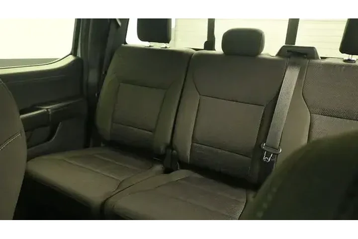 $39939 : Ford F-150 2023 4x4 XLT 4dr image 3