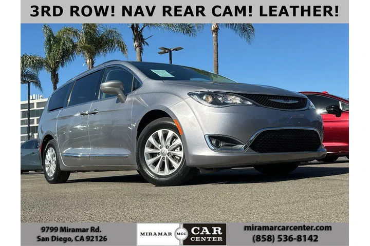 $16777 : 2017 Pacifica Touring-L image 2
