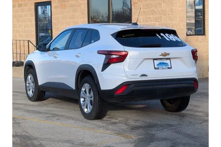 $19994 : Chevrolet Trax 2025 LS 4dr C image 5