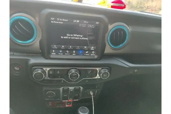 $31999 : Jeep Wrangler Unlimited 2021 image 9