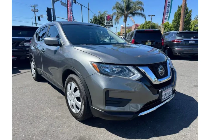 $10498 : 2018 Rogue S image 3