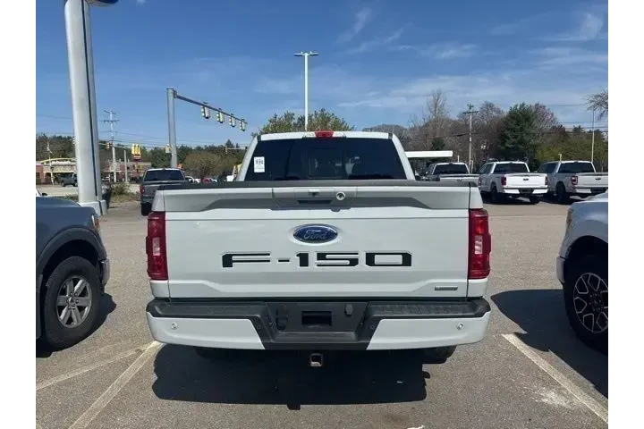 $39996 : Ford F-150 2023 4x4 XL 4dr S image 5