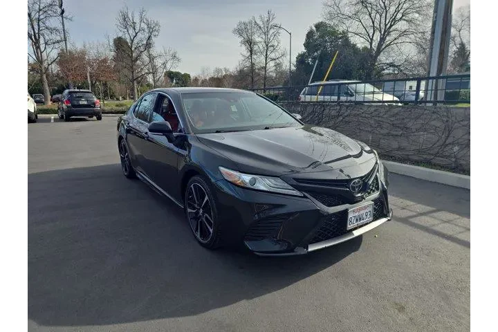 $17995 : Toyota Camry 2018 XSE 4dr Se image 1