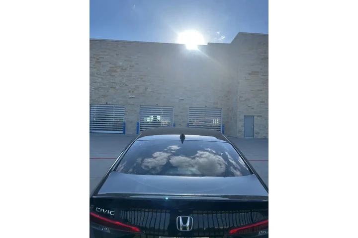 $21549 : Honda Civic 2022 LX 4dr Seda image 5
