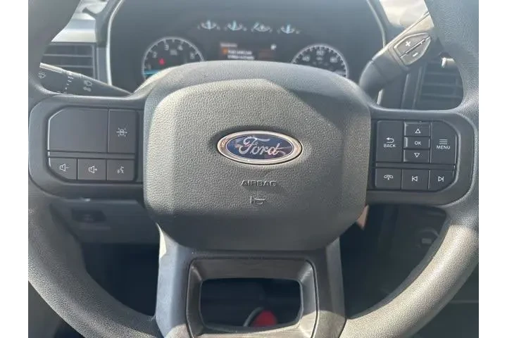 $32550 : Ford F-150 2022 4x2 XL 4dr S image 10