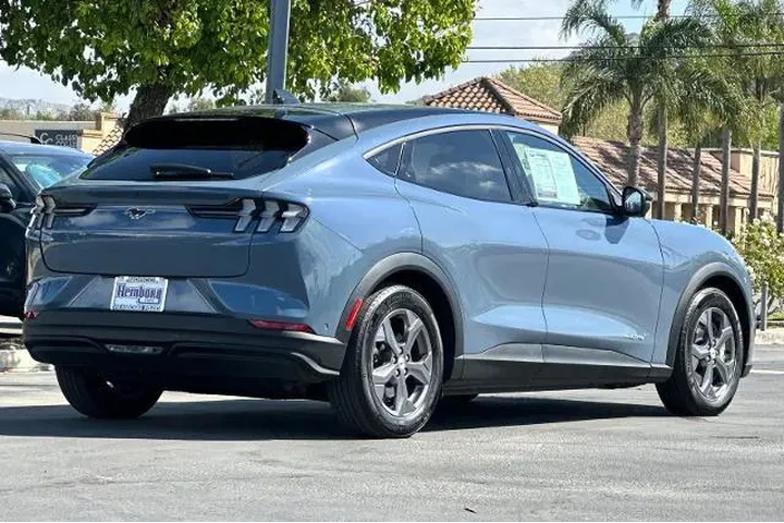 $26995 : Ford Mustang Mach-E 2023 AWD image 4