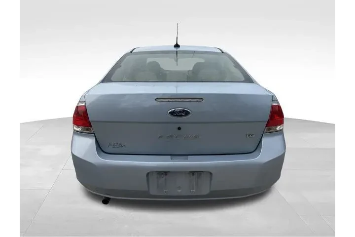$7500 : Ford Focus 2009 SE 4dr Sedan image 6