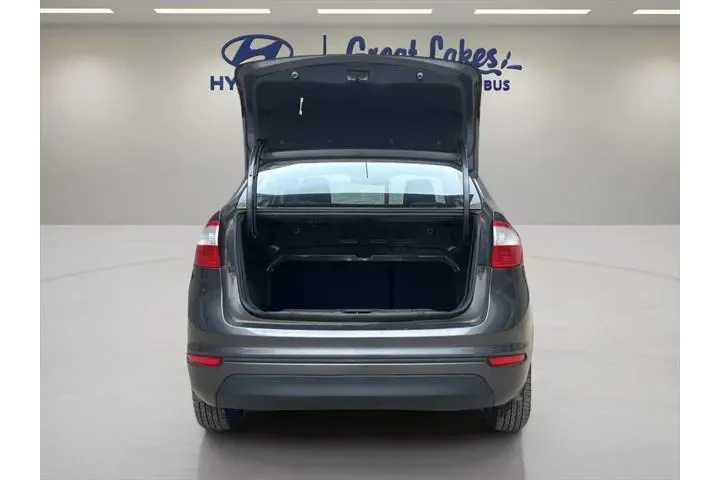 $5833 : Ford Fiesta 2016 SE 4dr Seda image 10