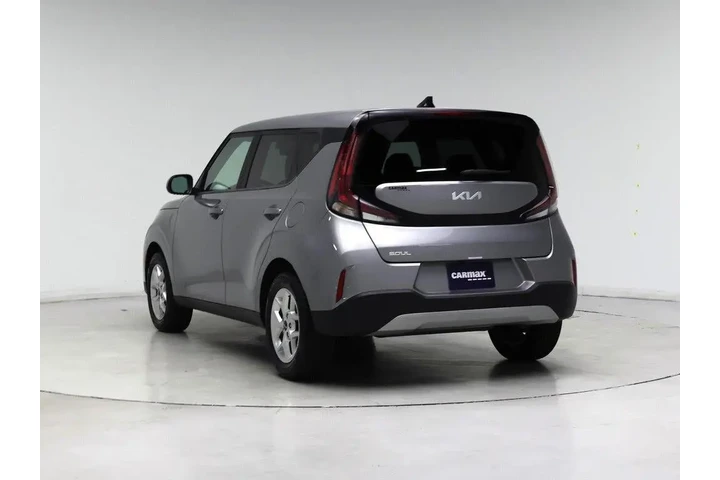 $19998 : Kia Soul 2023 LX 4dr Crossov image 2