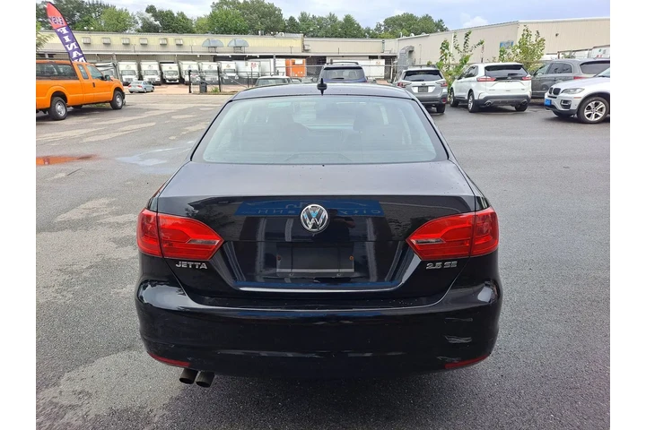 $3600 : 2013 VOLKSWAGEN JETTA 2.5L SE image 7