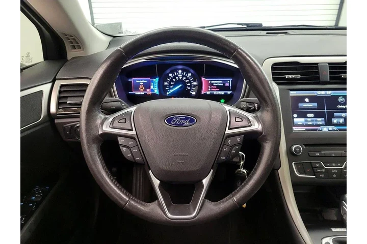 $13998 : Ford Fusion Energi 2016 SE L image 10