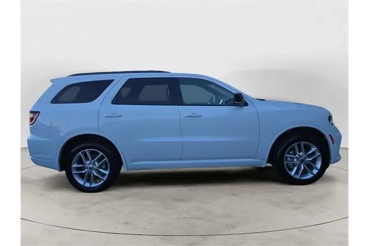 $32426 : Dodge Durango 2023 AWD GT 4d image 6