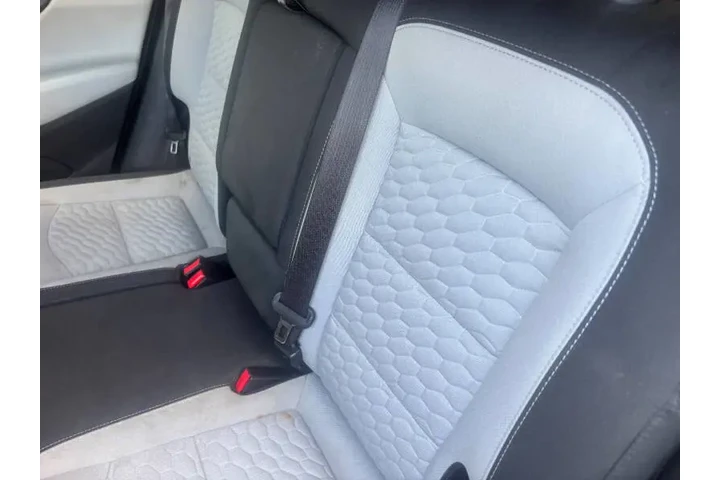 $14500 : 2020 Equinox LS image 6