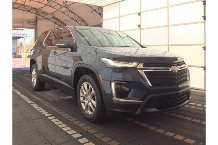 $23690 : Chevrolet Traverse 2023 LS 4 image 4