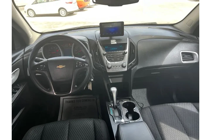 2013 Equinox LS 2WD image 8
