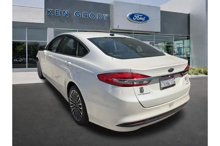 $9600 : Ford Fusion 2017 SE 4dr Seda image 3