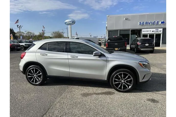$13900 : Mercedes-Benz GLA 2016 AWD G image 5