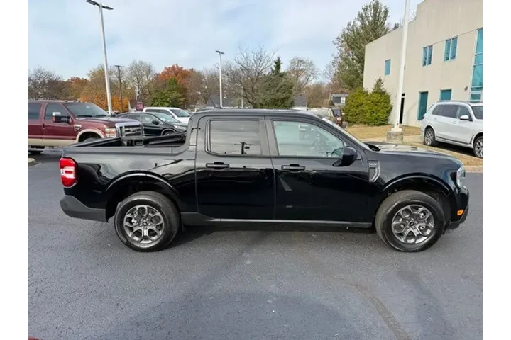 $27430 : Ford Maverick 2023 AWD XLT 4 image 9