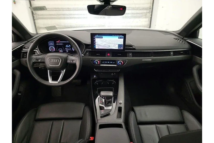 $29998 : Audi A4 2023 AWD quattro S l image 9