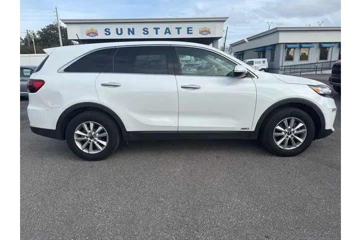 $11193 : Kia Sorento 2019 AWD LX 4dr image 4