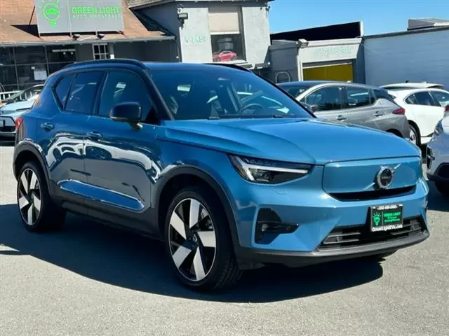 $30900 : Used 2023 XC40 Recharge Twin image 3