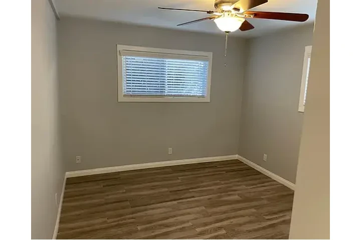 $1000 : Santa Ana, 1 dormitorio, 1 ba image 6