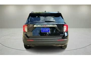 $24742 : Ford Explorer 2023 AWD XLT 4 thumbnail