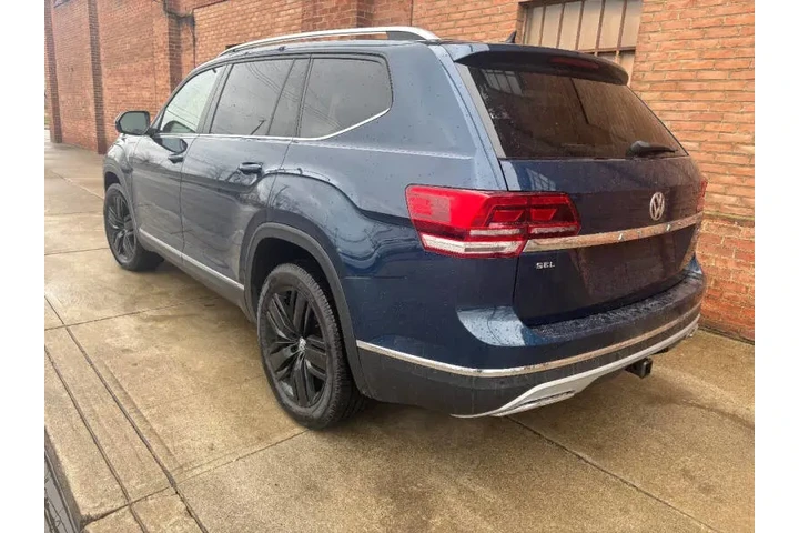 $13500 : 2018 Atlas V6 SEL 4Motion image 4