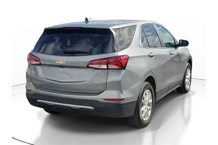 $18991 : Chevrolet Equinox 2023 LT 4d image 4