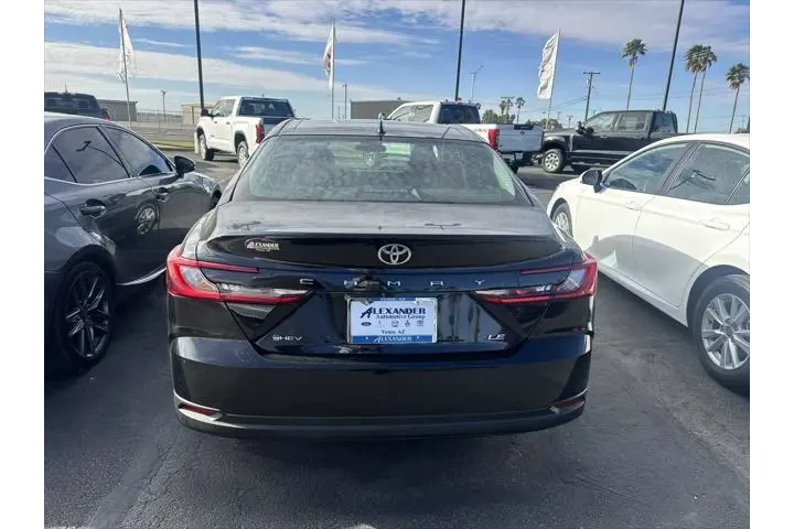 $26999 : Toyota Camry 2025 SE 4dr Sed image 6