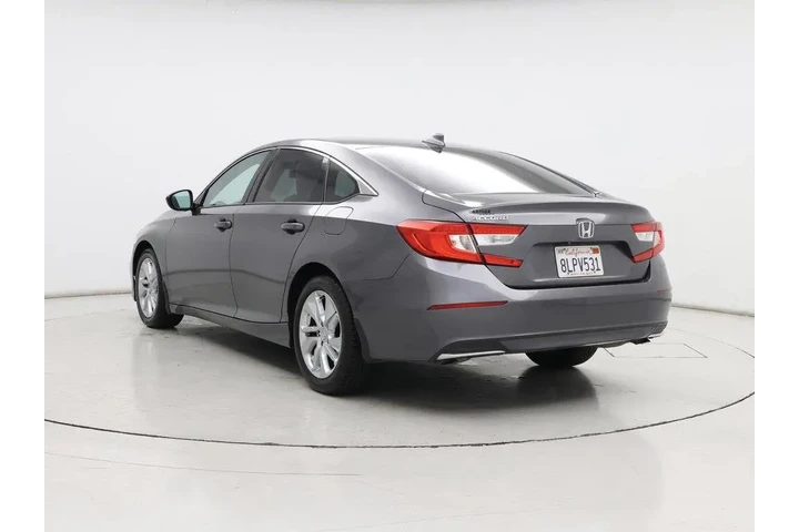 $17998 : Honda Accord 2019 LX 4dr Sed image 2