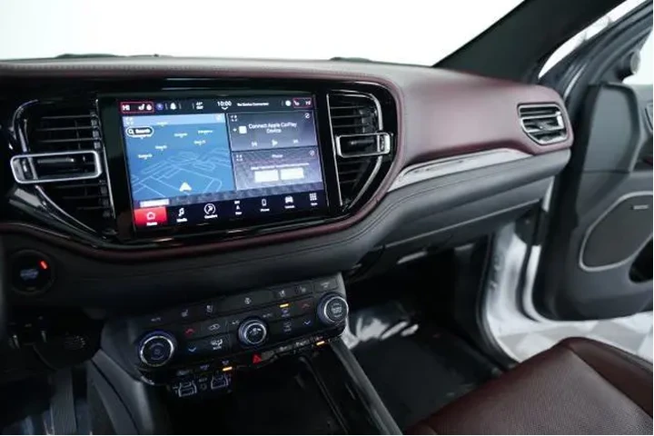 $30777 : Dodge Durango 2022 AWD Citad image 8