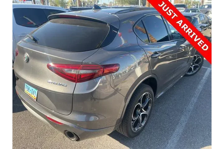 $32377 : Alfa Romeo Stelvio 2023 AWD image 4