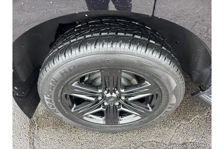 $39485 : Ford Expedition 2021 4x4 XLT image 10