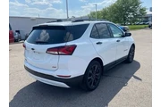 $25919 : Chevrolet Equinox 2024 RS 4d thumbnail