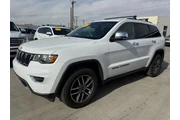 $19900 : 2020 Grand Cherokee thumbnail