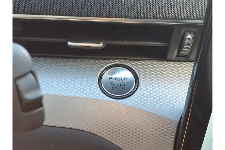 $23987 : Ford Mustang Mach-E 2023 AWD image 10