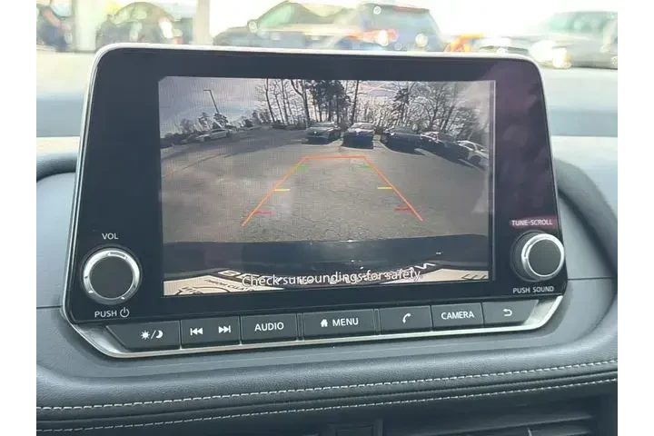 $21049 : Nissan Rogue 2025 SV 4dr Cro image 6