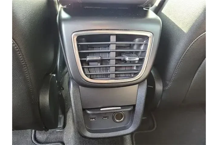 $22990 : Lincoln Nautilus 2020 4dr St image 7