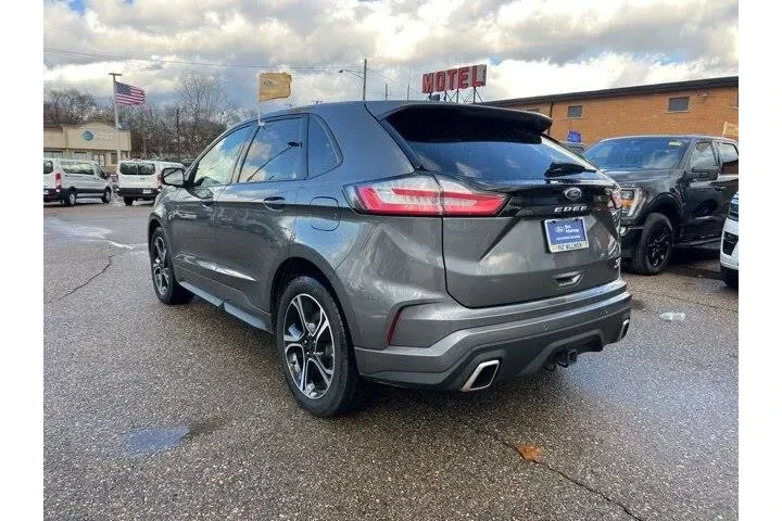$27822 : Ford Edge 2023 AWD ST 4dr Cr image 6