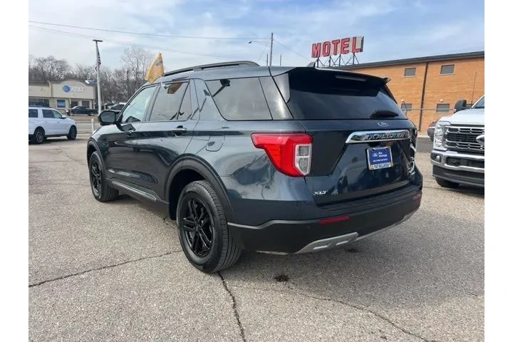 $35475 : Ford Explorer 2024 AWD XLT 4 image 6