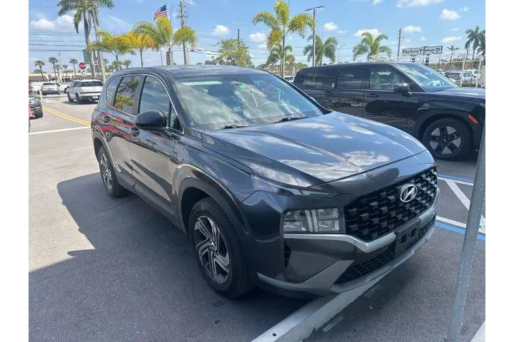 $16597 : Hyundai SANTA FE 2021 SE 4dr image 2